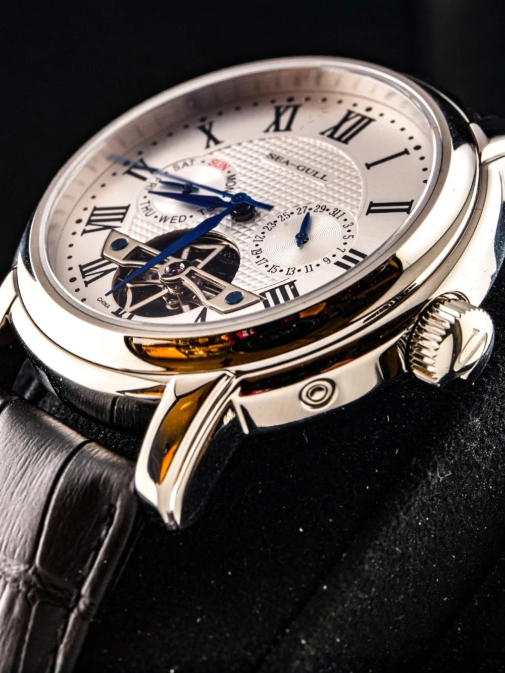 Seagull Watch | Flywheel Multifunctional Business Watch 42mm - Picture 7 of 14